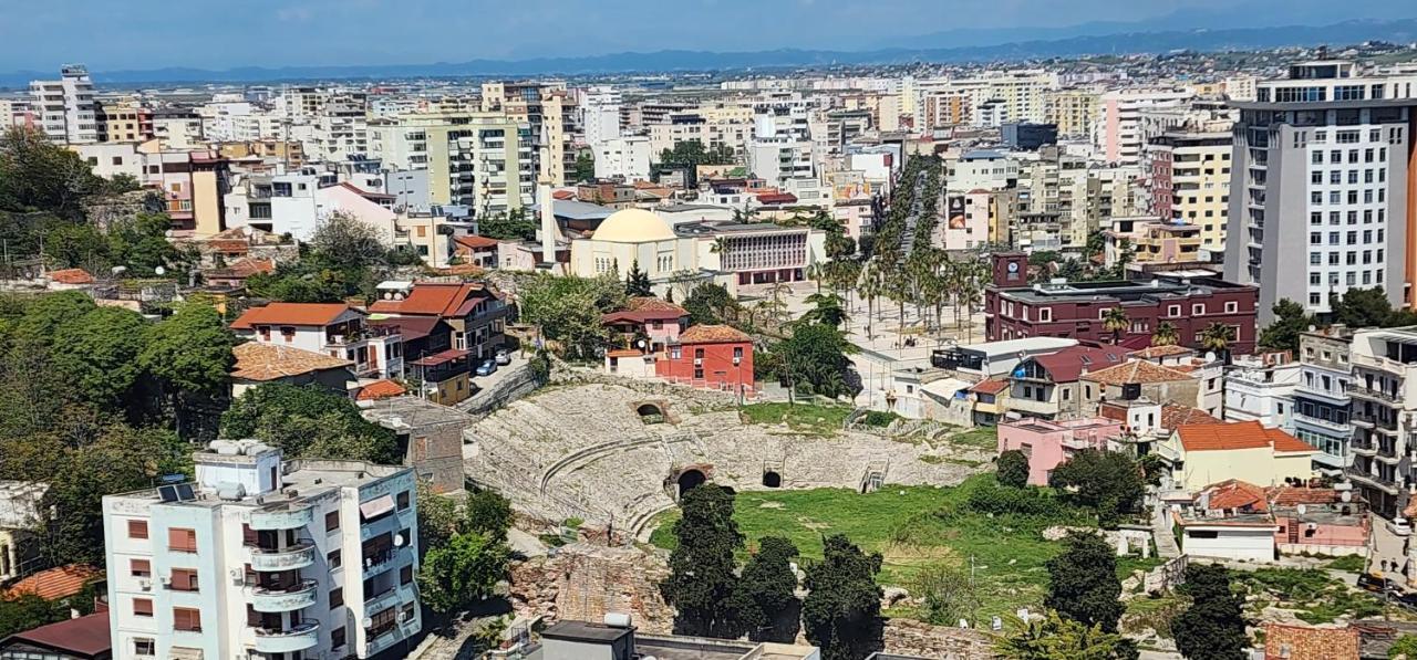 Durres City Apartment, City Center & Close To The Beach Exterior photo