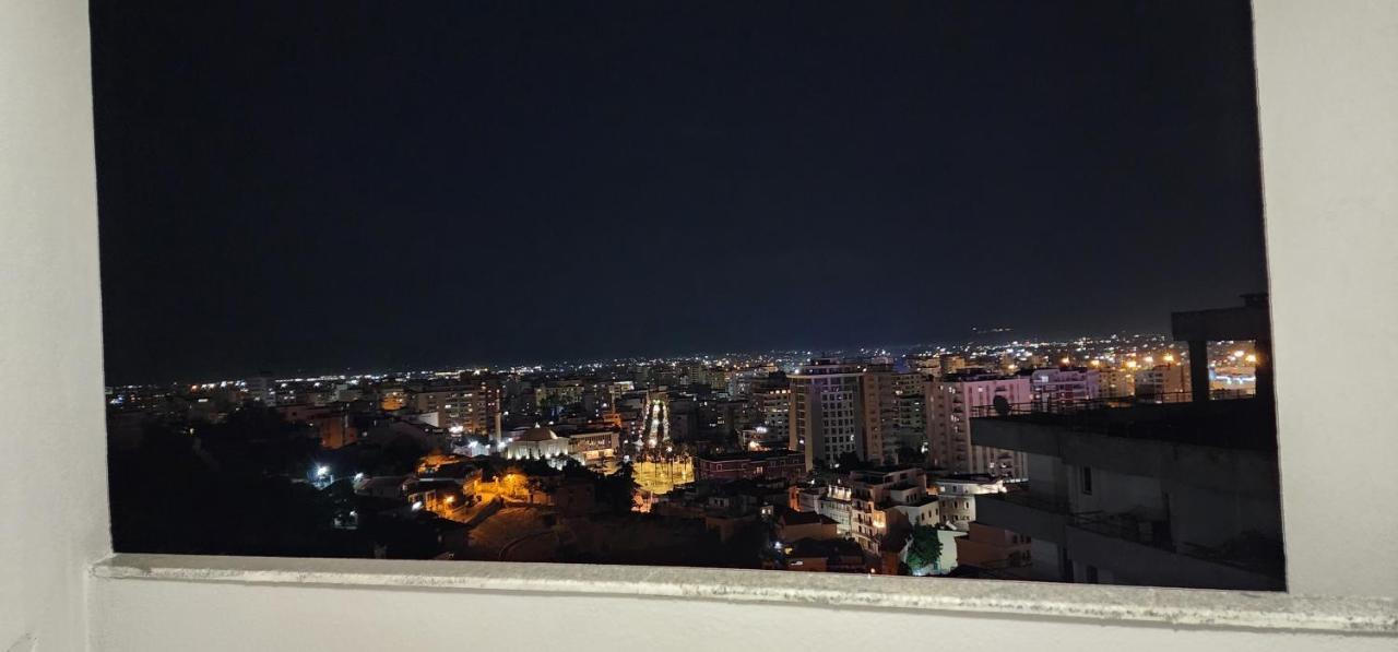 Durres City Apartment, City Center & Close To The Beach Exterior photo