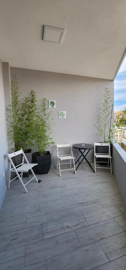 Durres City Apartment, City Center & Close To The Beach Exterior photo